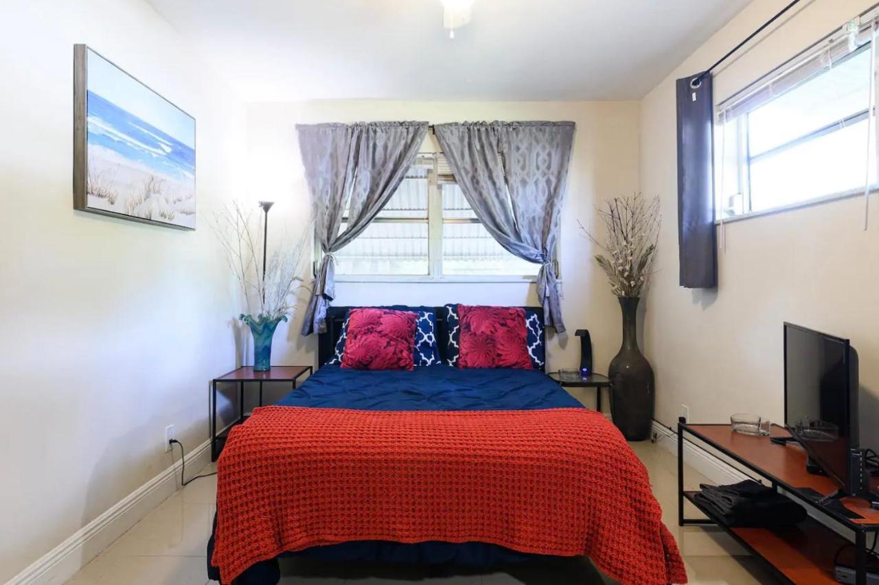 Sherry'S Place Home & Apartments Dania Beach Buitenkant foto